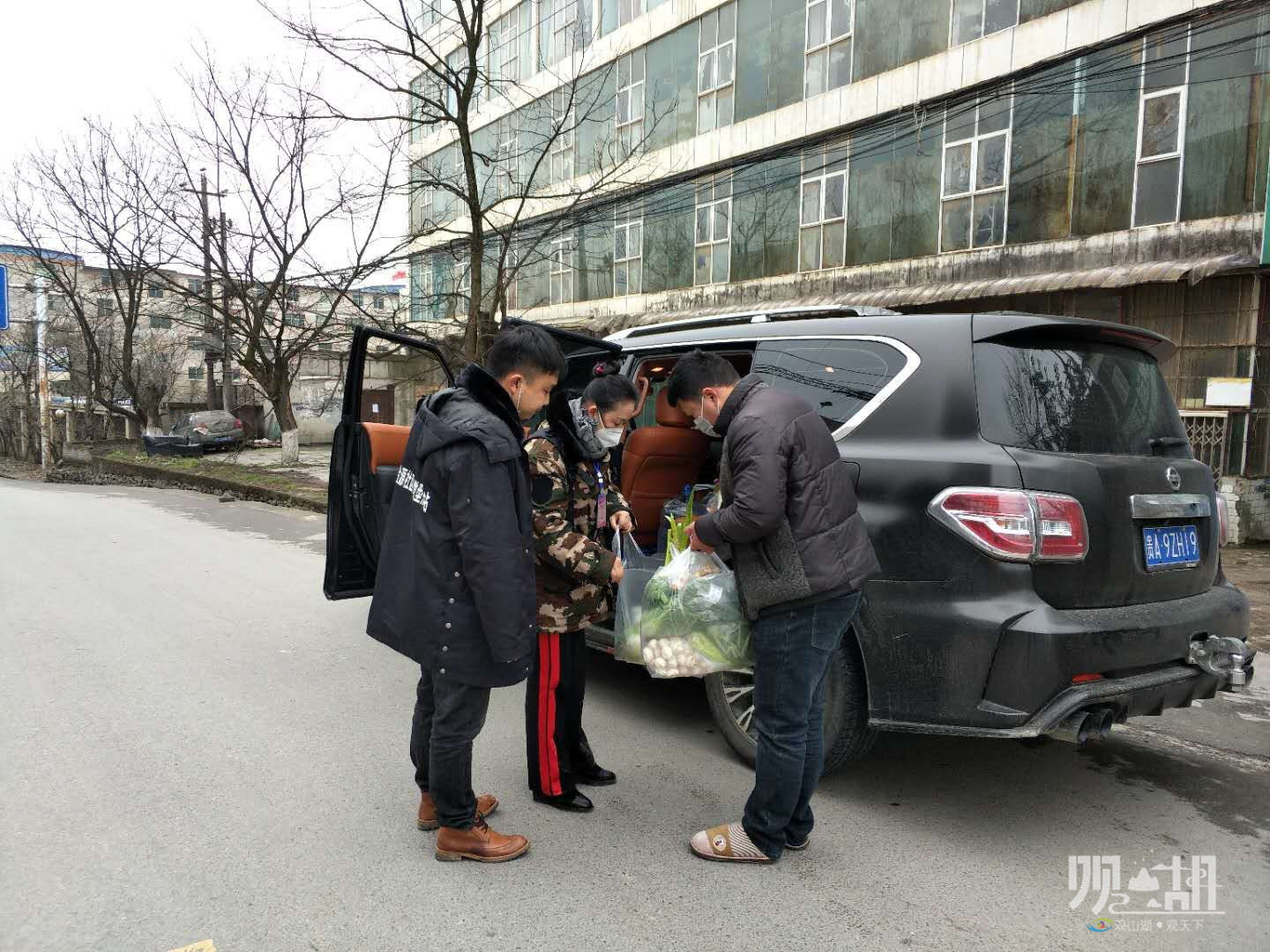 暖心代购合力抗“疫”——记宾阳街道的物资采购员杜晓