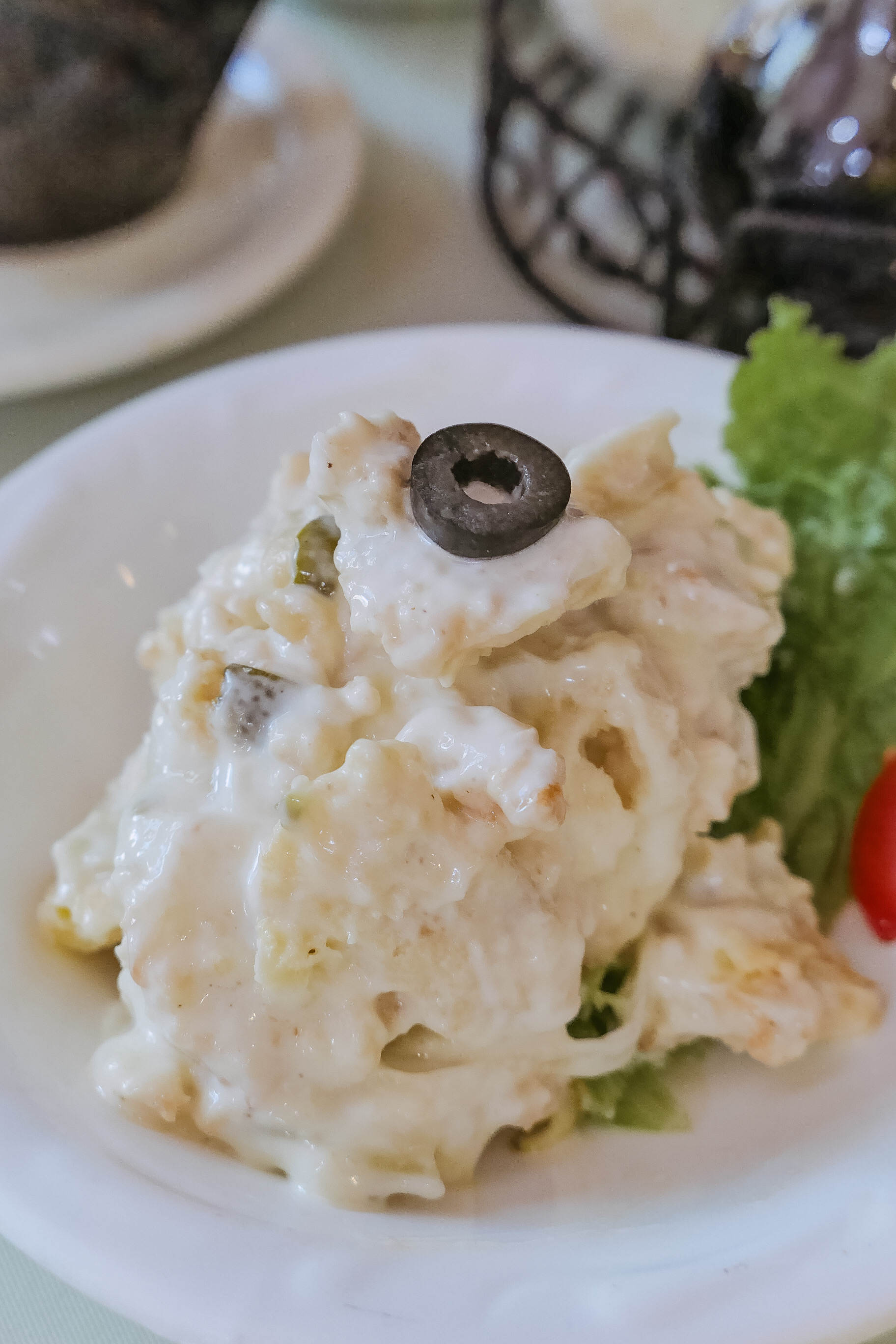 在天津，百十年来西餐一直和煎饼果子si“盟兄弟”？