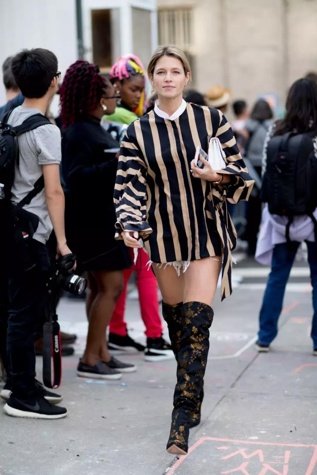 红翼靴子什么季节穿,长筒靴子适合什么季节穿