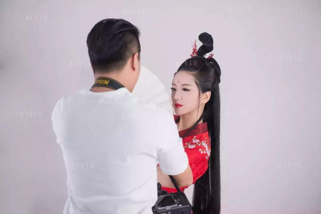 纪梵希四宫格散粉和nars蜜粉,纪梵希四宫格散粉和兰蔻丝绒散粉