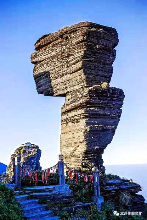 雨中的梵净山景色,烟雨梵净山