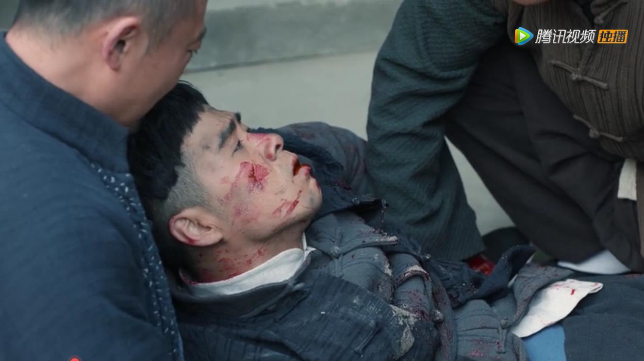 老酒馆：这对绝配CP解散，掀起全剧最高潮，观众被虐成泪狗