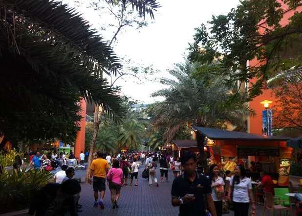 菲律宾怎么看马尼拉贫民窟,菲律宾马尼拉什么样