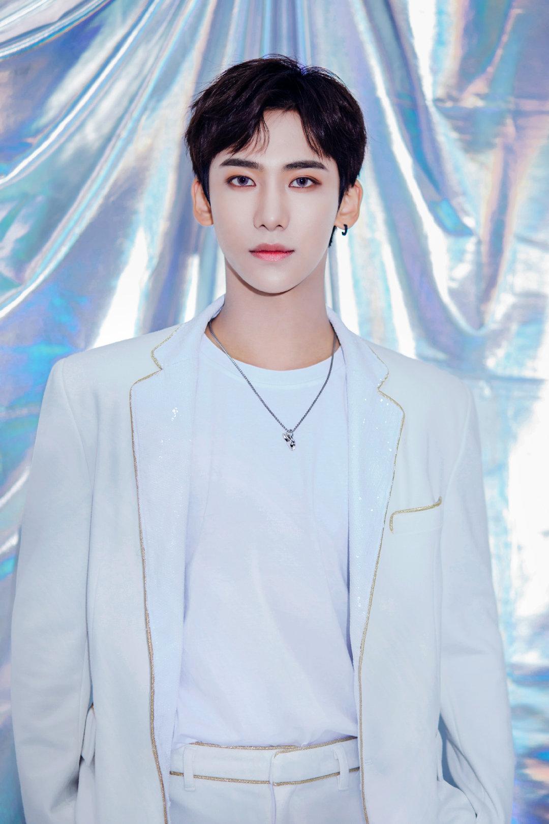 next乐华七子浙江卫视2020,乐华七子nextheartfullofyou舞台