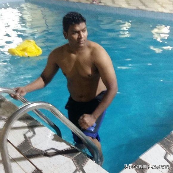 俯卧撑能减肥,俯卧撑坚持一个月减肥吗