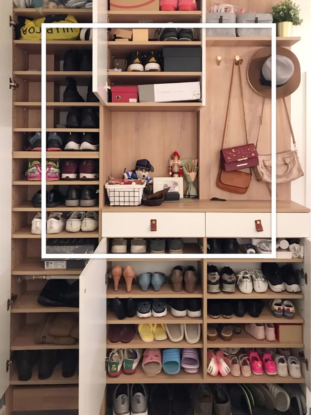 44㎡住三代人，采光差、厨房小都被解决，她家的空间榨干术太绝