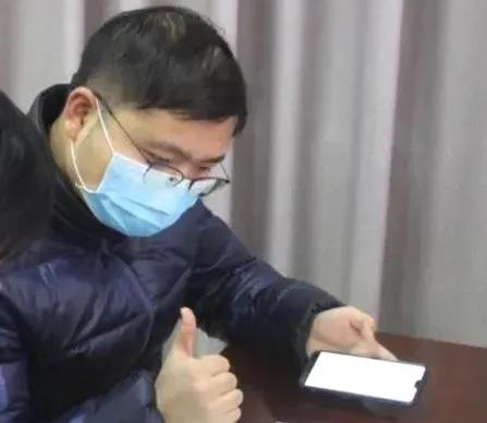 云南省五菱荣光,云南荣光集团