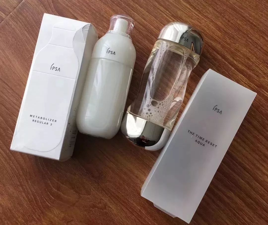 平价好用的水乳套装适合20岁用的,适合春夏用的补水水乳套装