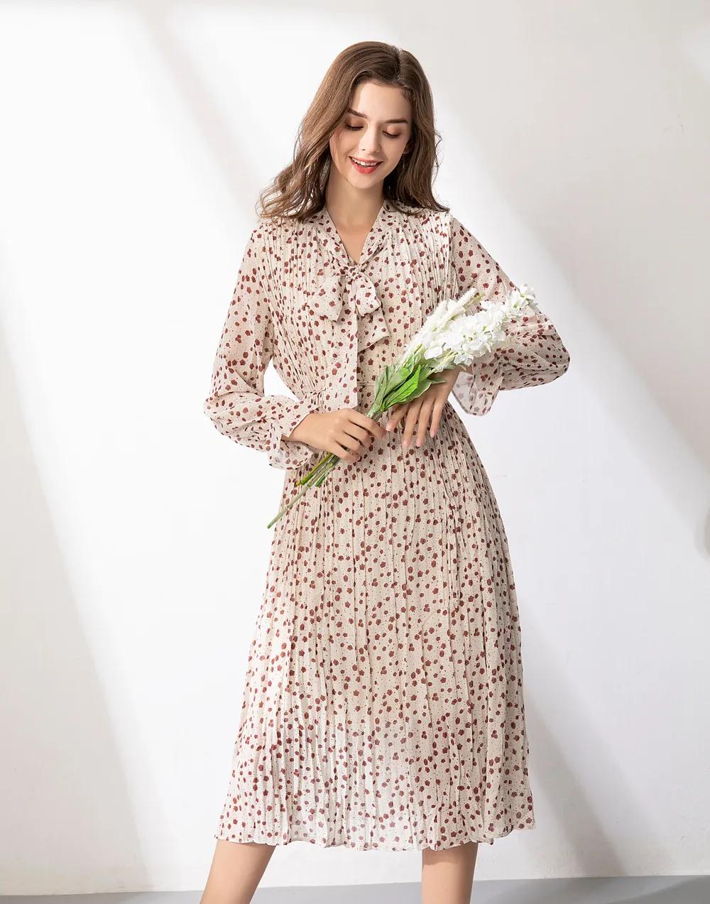 碎花裙这样选好看又显气质,浪漫碎花裙