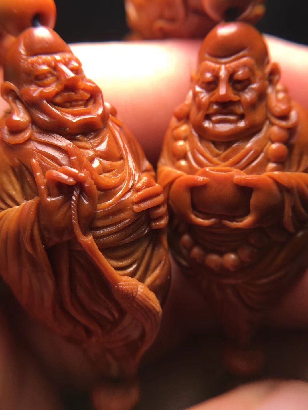 橄榄核雕大点的好还是小的好,橄榄核雕复杂的好还是简单的好