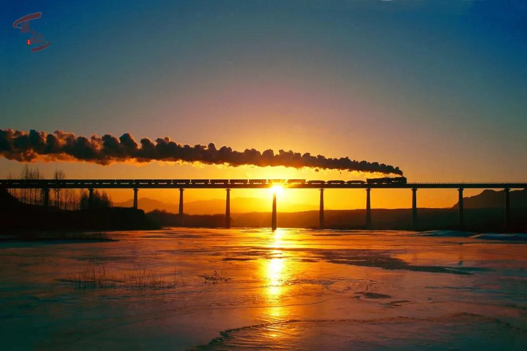 蒸汽机车的记录者——赤峰摄影家刘树山