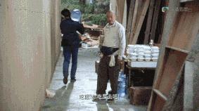 周星驰和吴孟达对话食神片段粤语,食神周星驰吴孟达经典对话配音乐