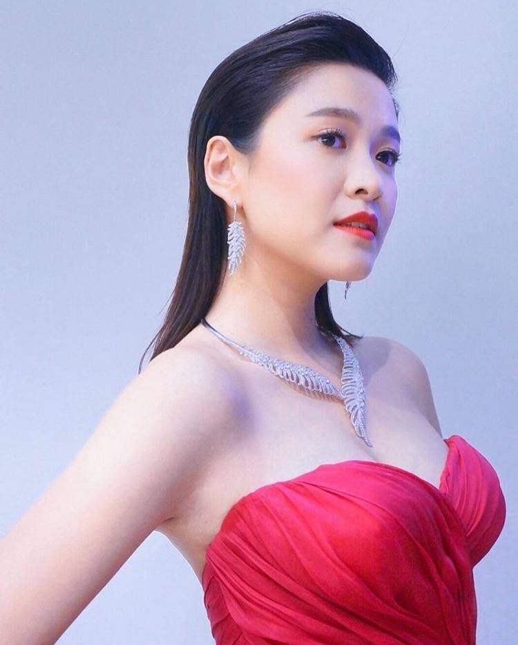 tvb小花公开谈恋情,tvb小花恋情曝光