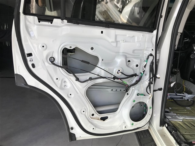 车内呕吐异味去除方法,车内去异味放什么最好