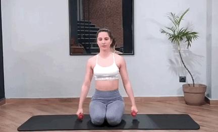 挺胸去副乳的瑜伽动作,9个瑜伽体式开肩美背效果超级好