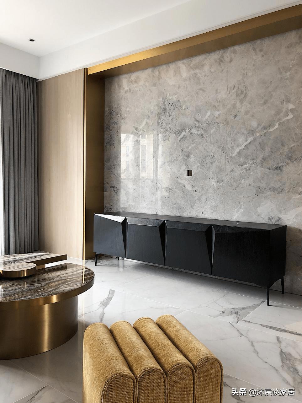 现代简约轻奢硬装还是软装好,现代轻奢全屋木饰面装修