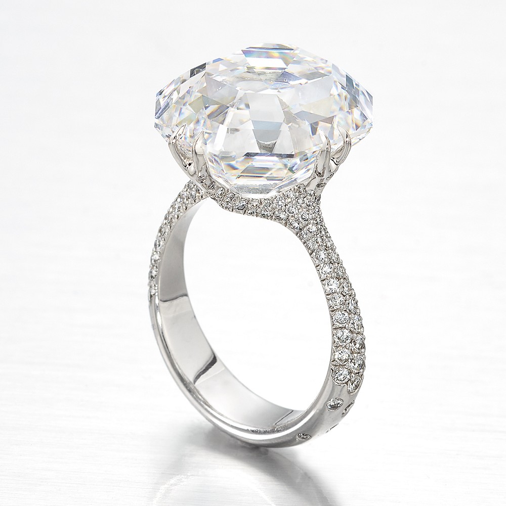 皇冠款钻戒杨颖,杨颖的皇冠钻戒多少钱