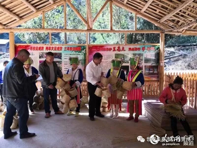 走出大山天地宽歌曲,走出大山天地宽山歌