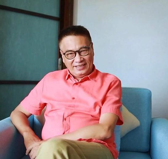 周星驰和吴孟达的动作,周星驰与吴孟达哪一年开始合作的