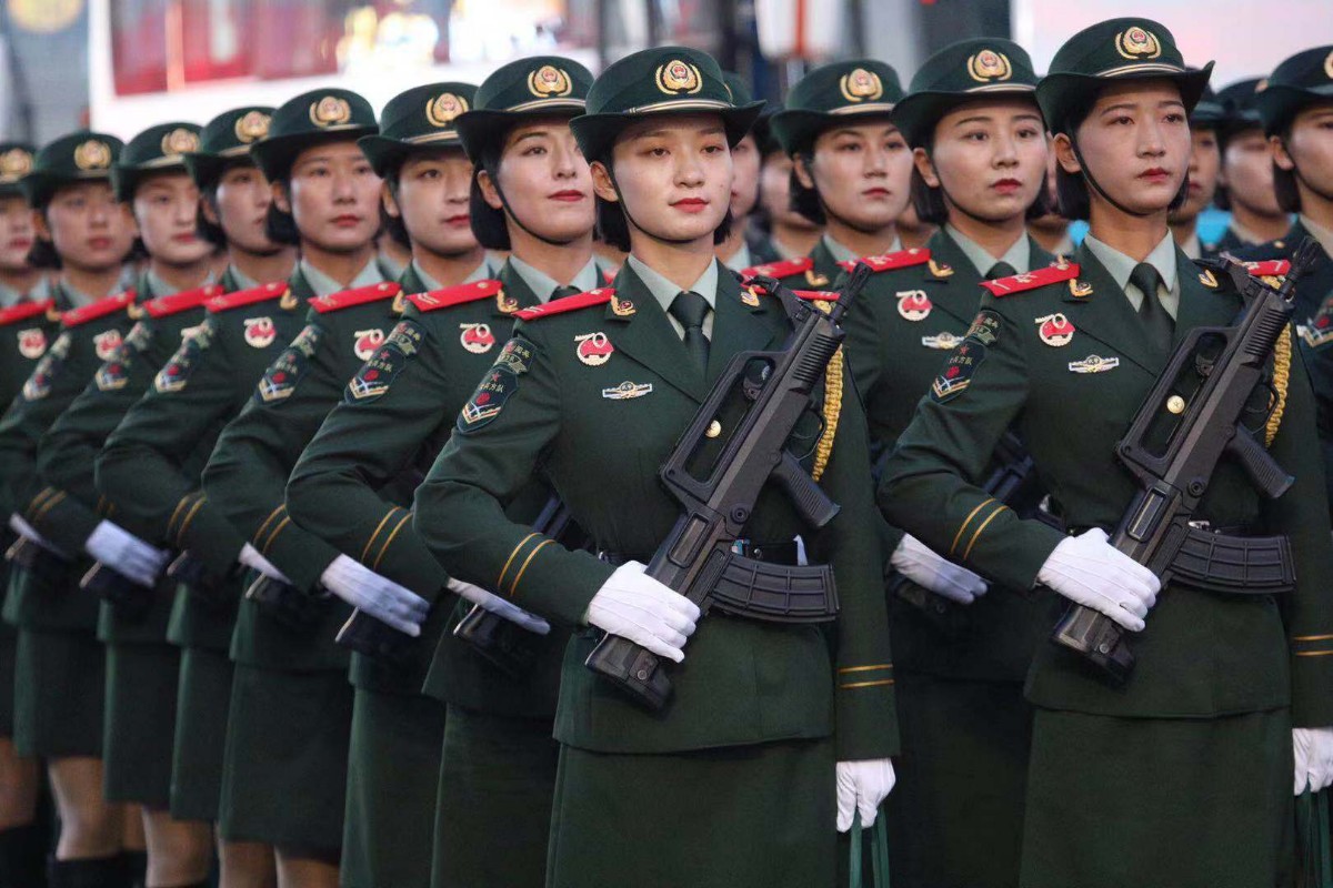 中国*警武**司令、俄罗斯近卫军司令、美国国民警卫局局长谁权力大?