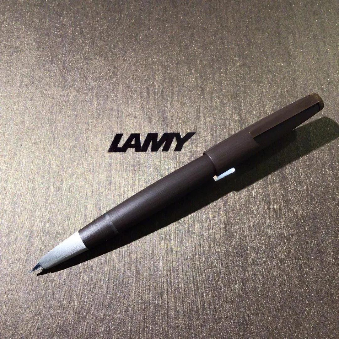 蓝色lamy2000,lamy2000老货