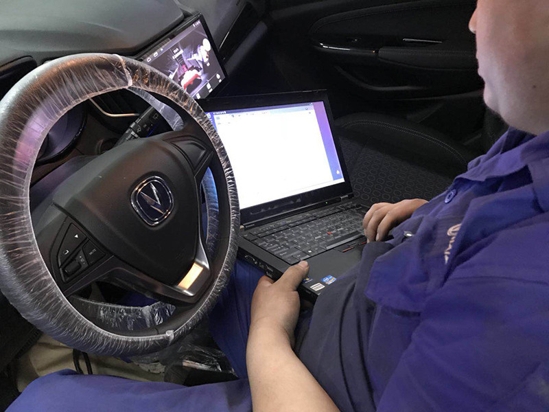 新能源汽车为什么充电充不满了,续航充不满是不是电池问题