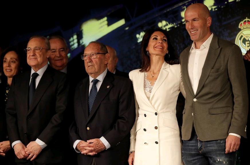 拿下前公司offer的齐达内,请让他从神坛回到凡间