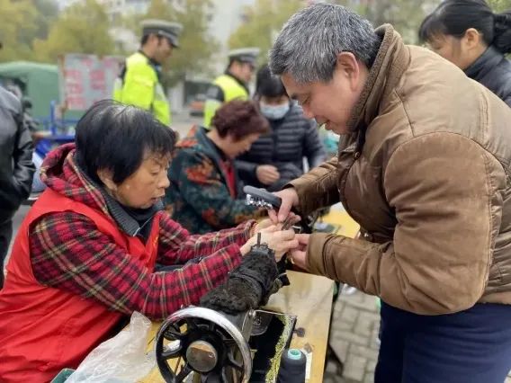 他们是新时代的“雷锋”，让爱在江阴无限绵延