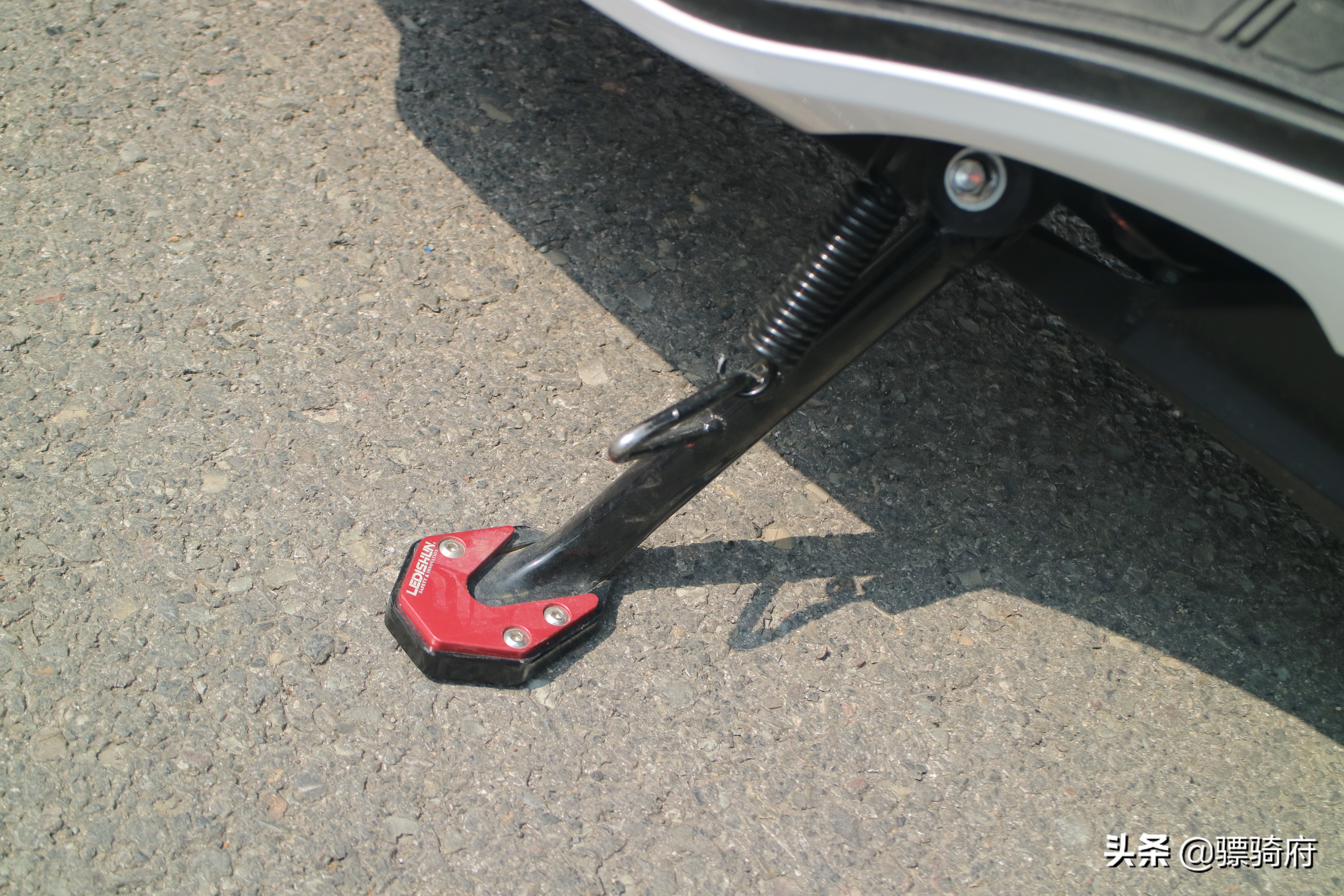 大阳v锐300与本田nss350对比评测,大阳v锐300高速测评