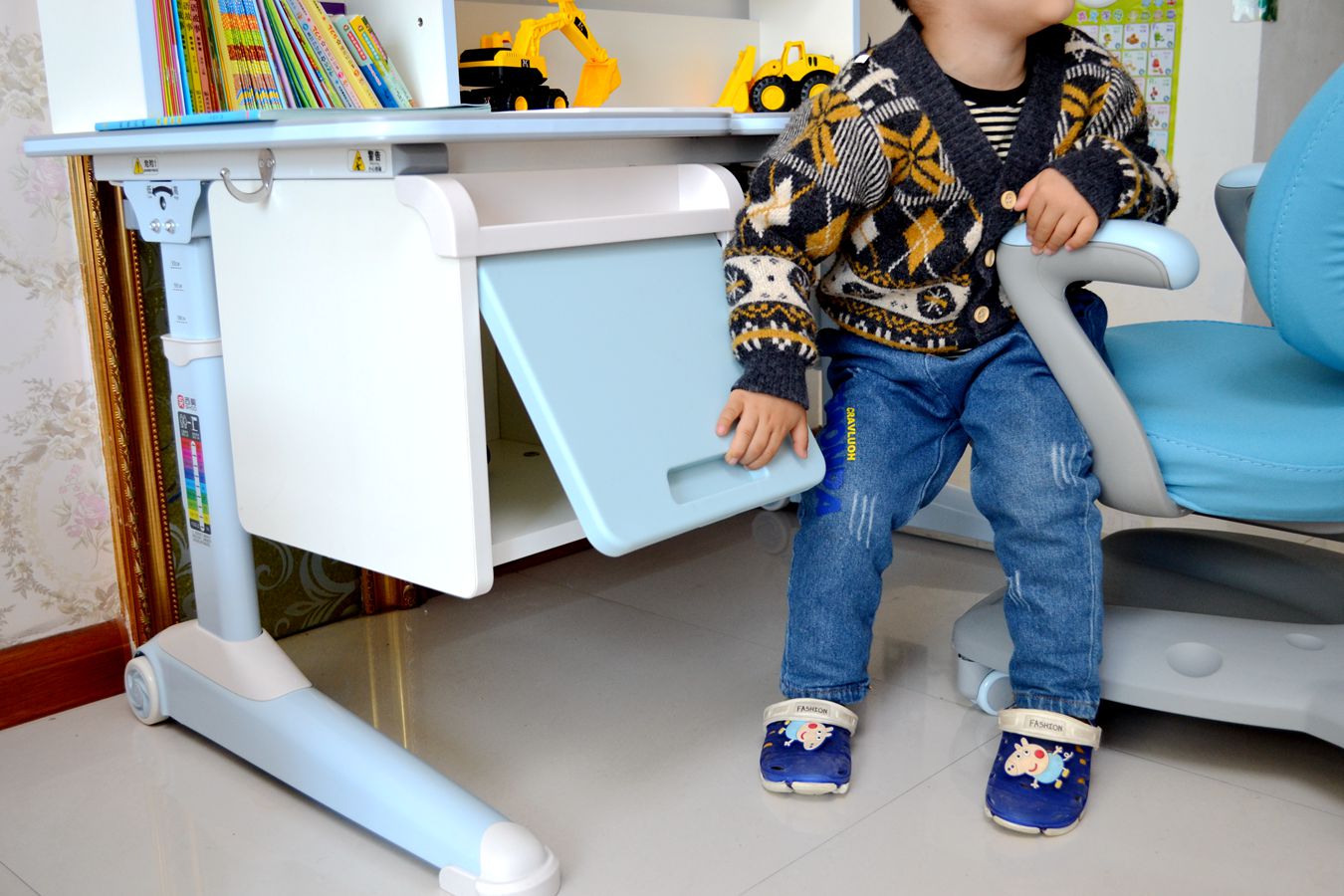 神器学习用品,专业学习桌椅是否鸡肋