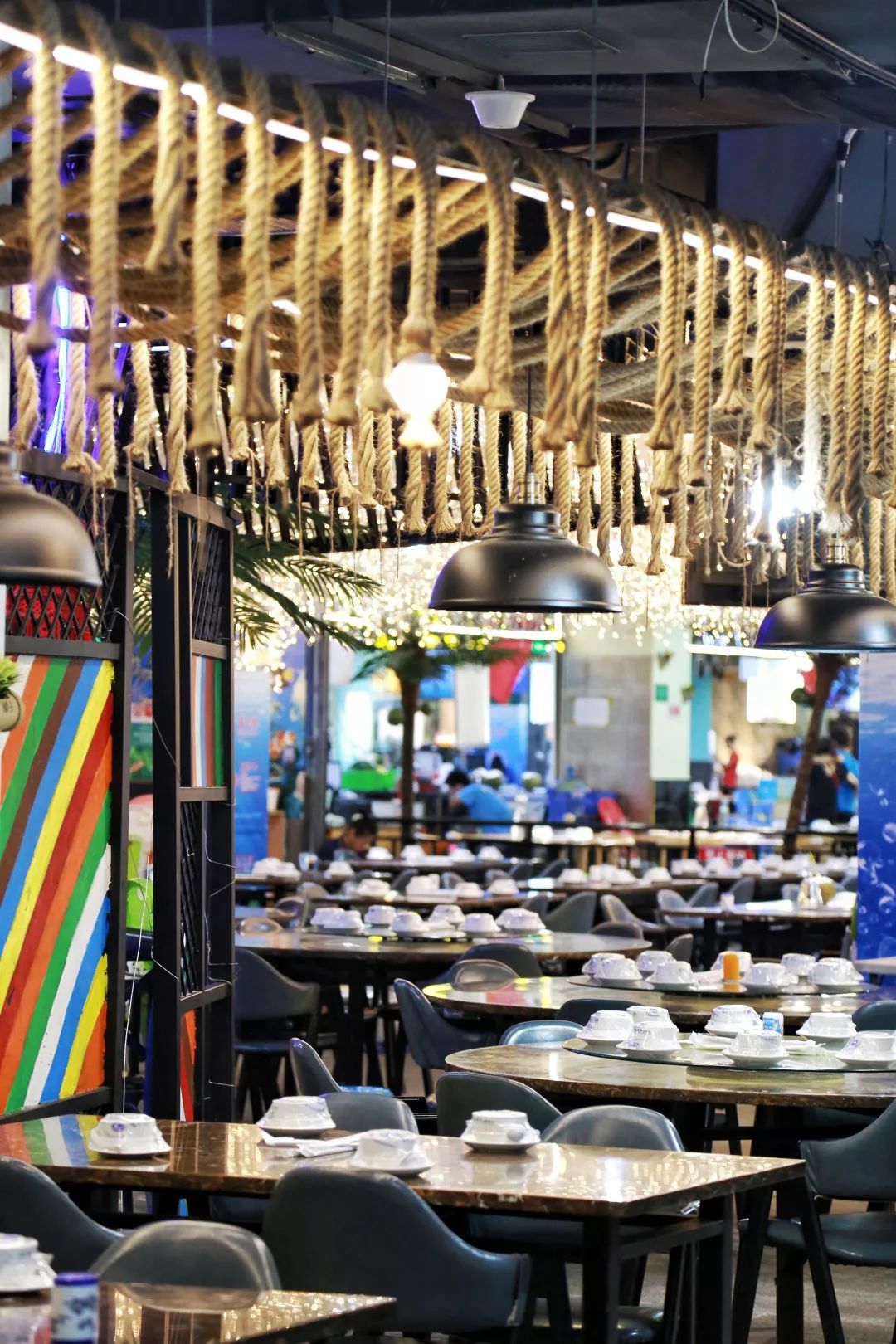 城市酒店好还是民宿好,度假酒店与城市酒店