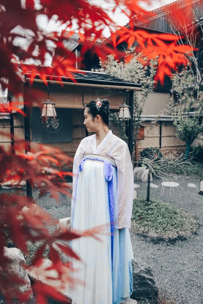 住进风景里温泉酒店,住进风景里旅游度假温泉酒店