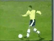 世界足坛目前十大巨星第一名,世界足坛历史十大巨星