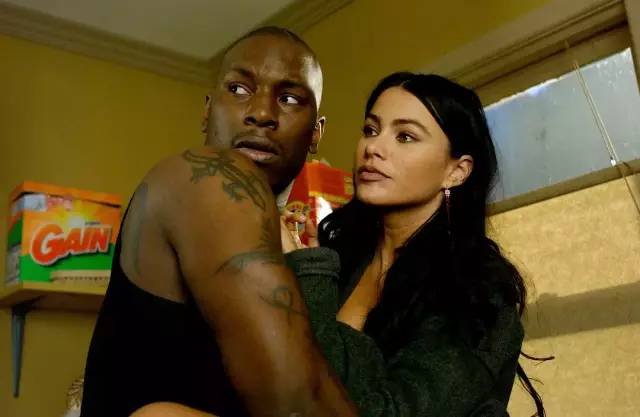 母亲被枪杀四个儿子报仇的电影,母亲遇害儿子复仇的电影