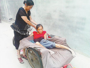 脊柱裂诊断与治疗,脊柱裂症状有哪些表现