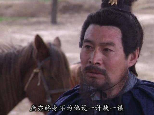 三国演义徐庶为何要隐姓埋名,三国演义徐庶是怎么样的人