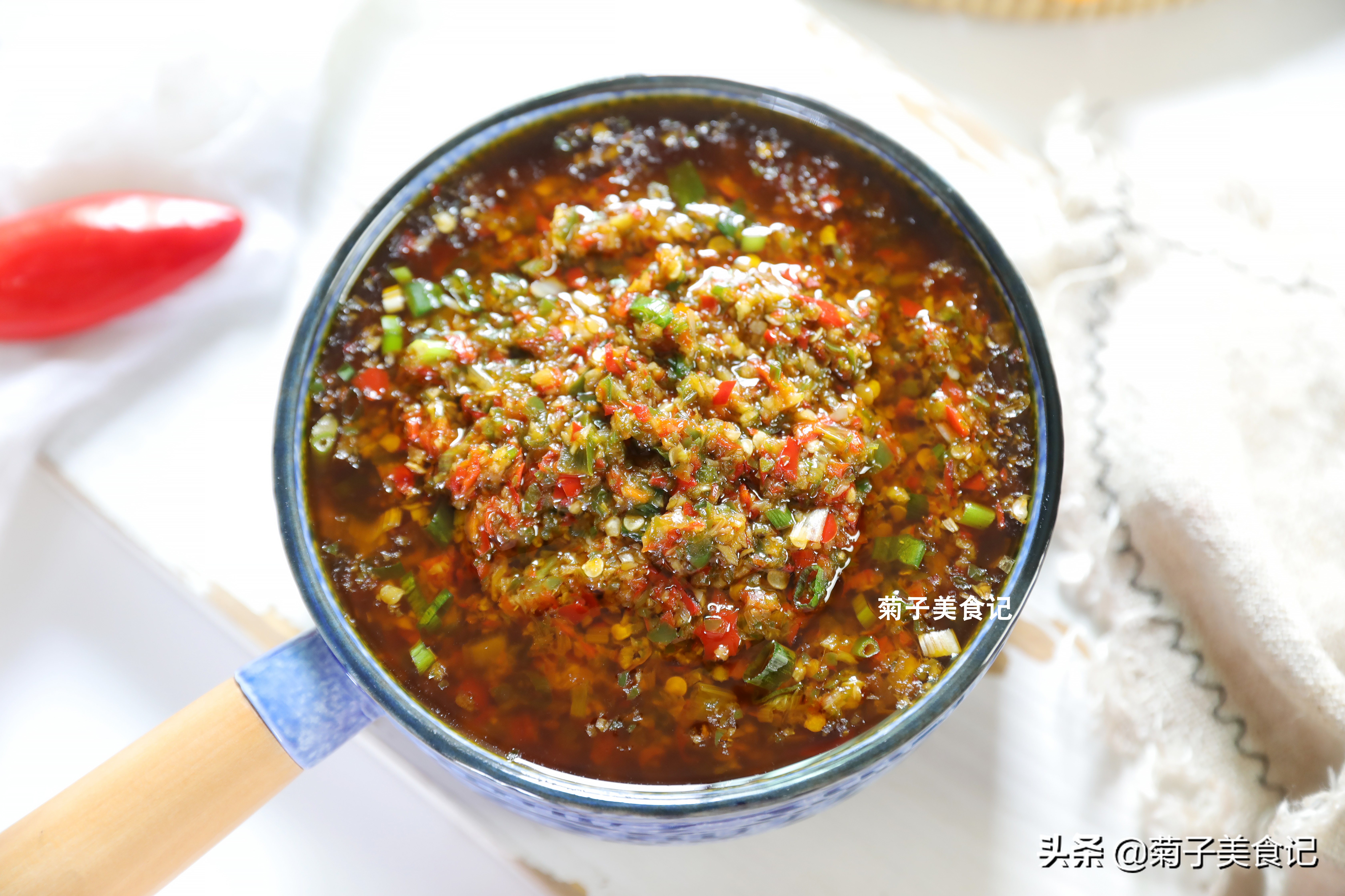 辣椒酱怎么做拌饭好吃,最好吃的辣椒酱做法配方