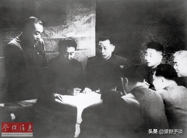 美方跨过了三八线,要不要援朝?总理下令:“立刻把彭老总接来”