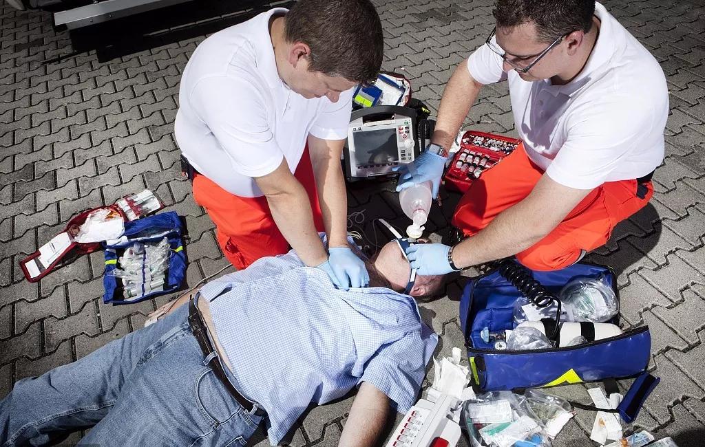 如何辨别真假心肌缺血,心肌缺血的亲身经历