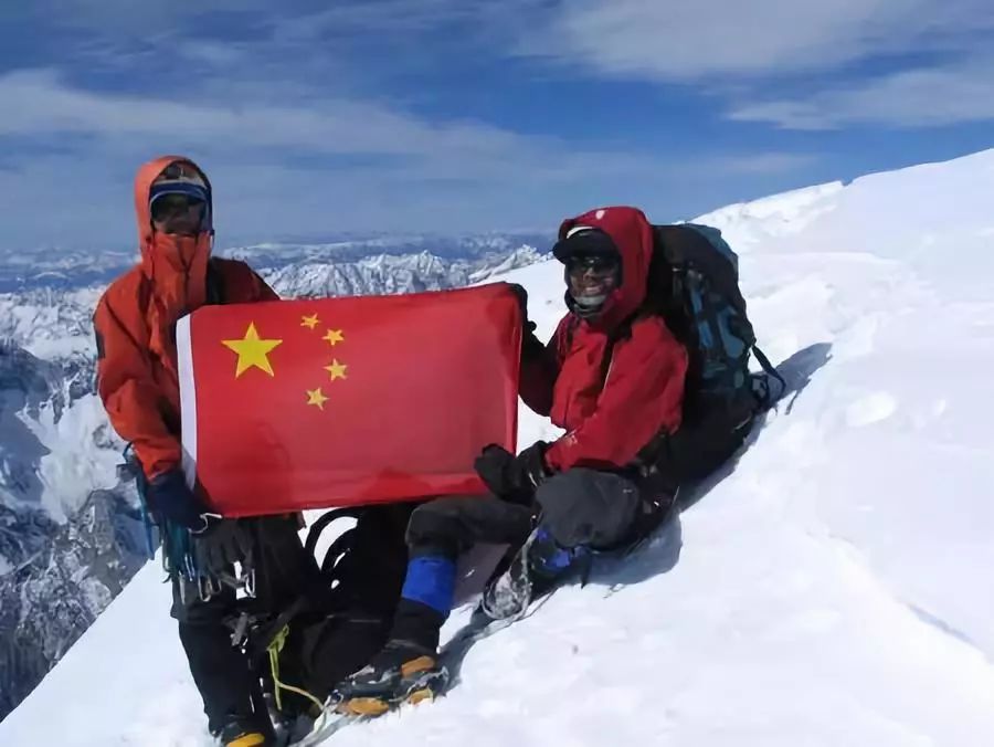 那些与登山八竿子都打不着的企业品牌，为何要为登山慷慨解囊？