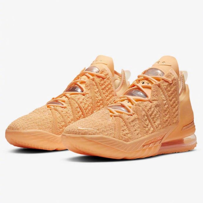 耐克曼巴精神球鞋,耐克科比5哪个配色最值钱