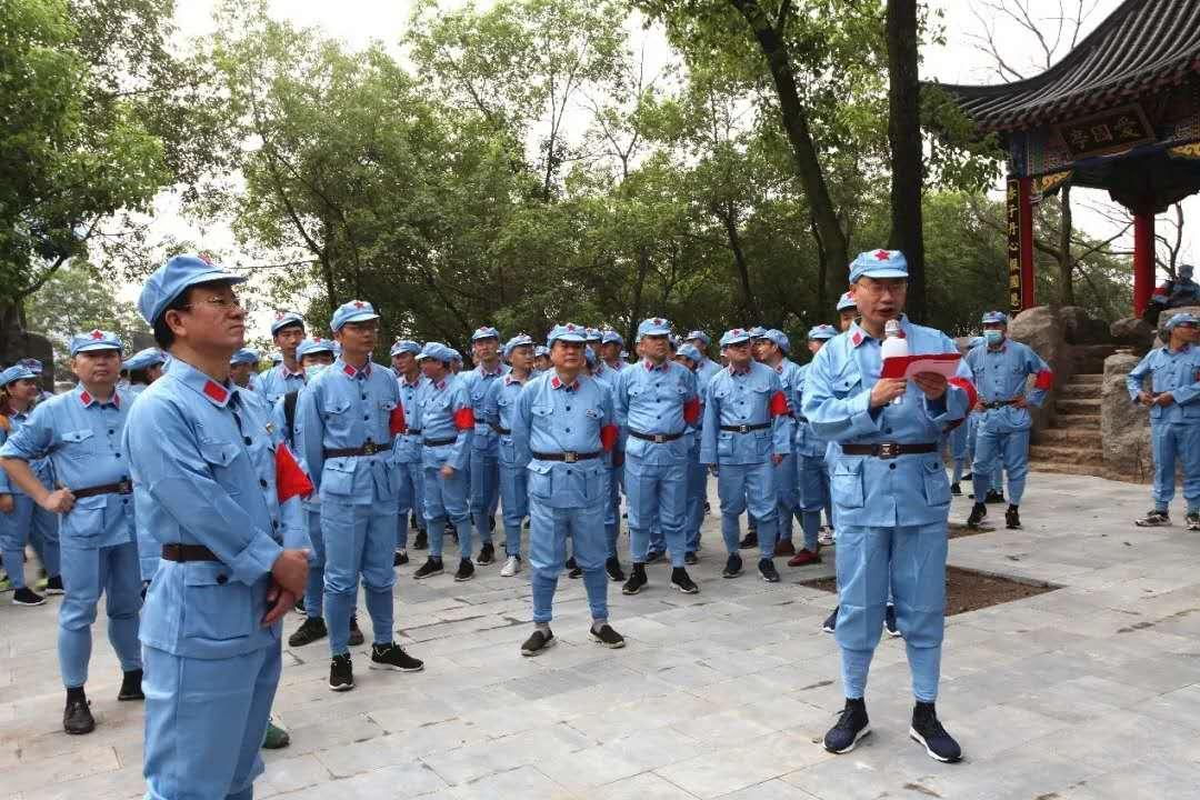 湖北祥云集团：重走红色之路，共筑祥云伟业