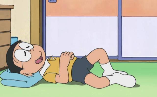 惊了！！某校同学中签无数拿鞋拿到手软