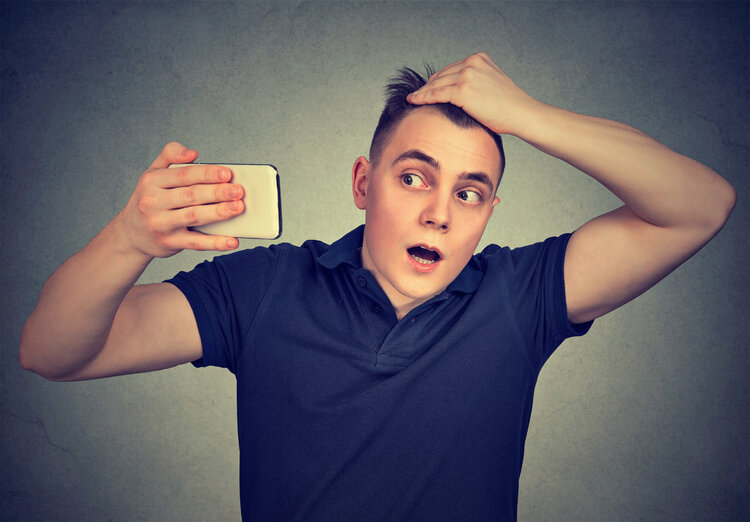 少年白头发吃什么根治白发,两鬓长白发的原因及治疗方法