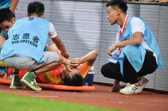 广州恒大韦世豪杨立瑜,2019中超联赛杨立瑜