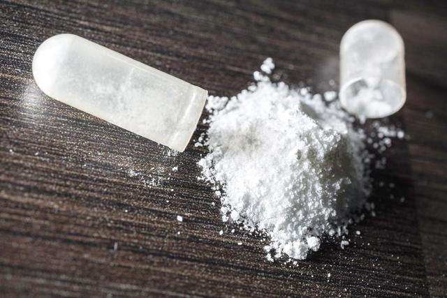 从*醉药麻**到“迷奸药”，*粉K**（氯胺酮）是如何从药物变成*品毒**的？