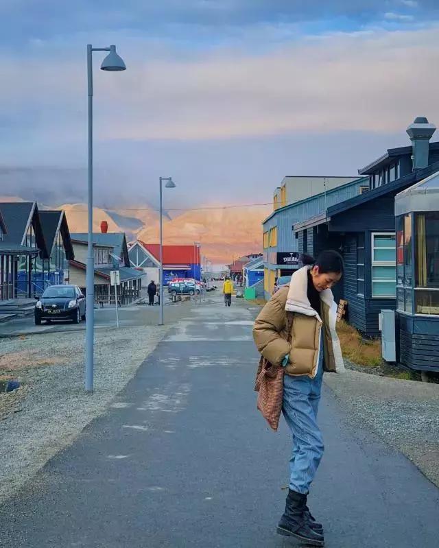 32岁刘雯身价多少亿,刘雯成名模之路