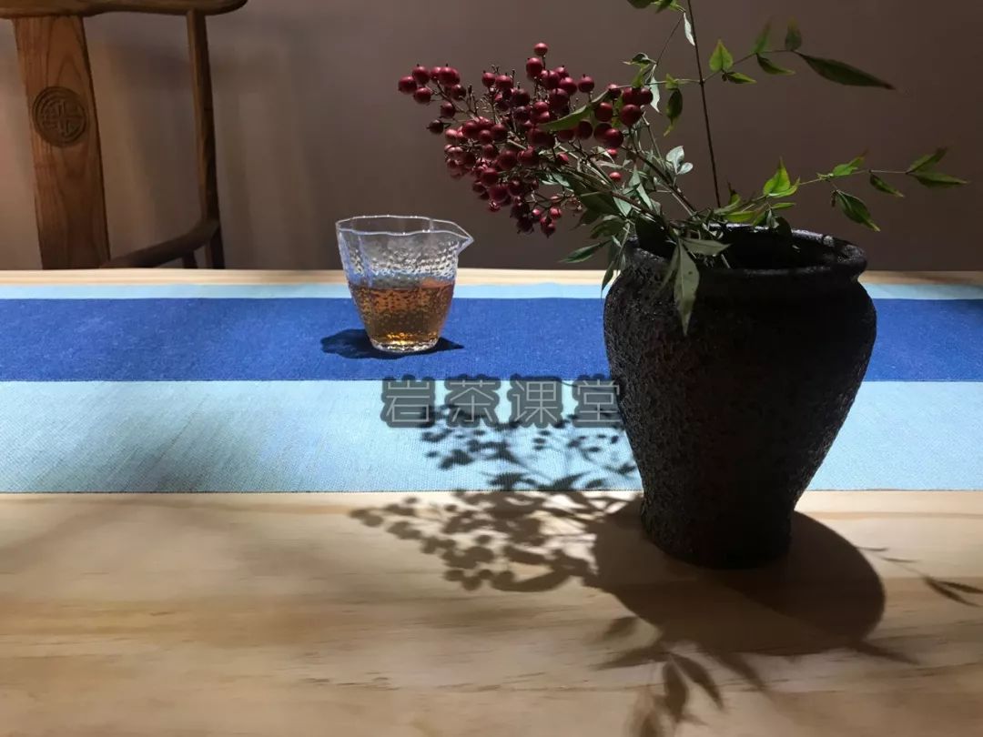 聊一聊大红袍,聊聊武夷岩茶那些事