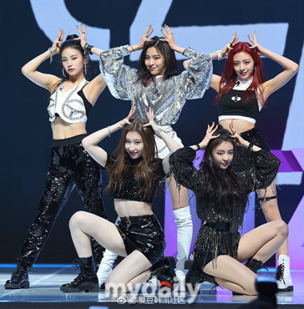 最有可能登顶的女团itzy,和itzy同时期的女团