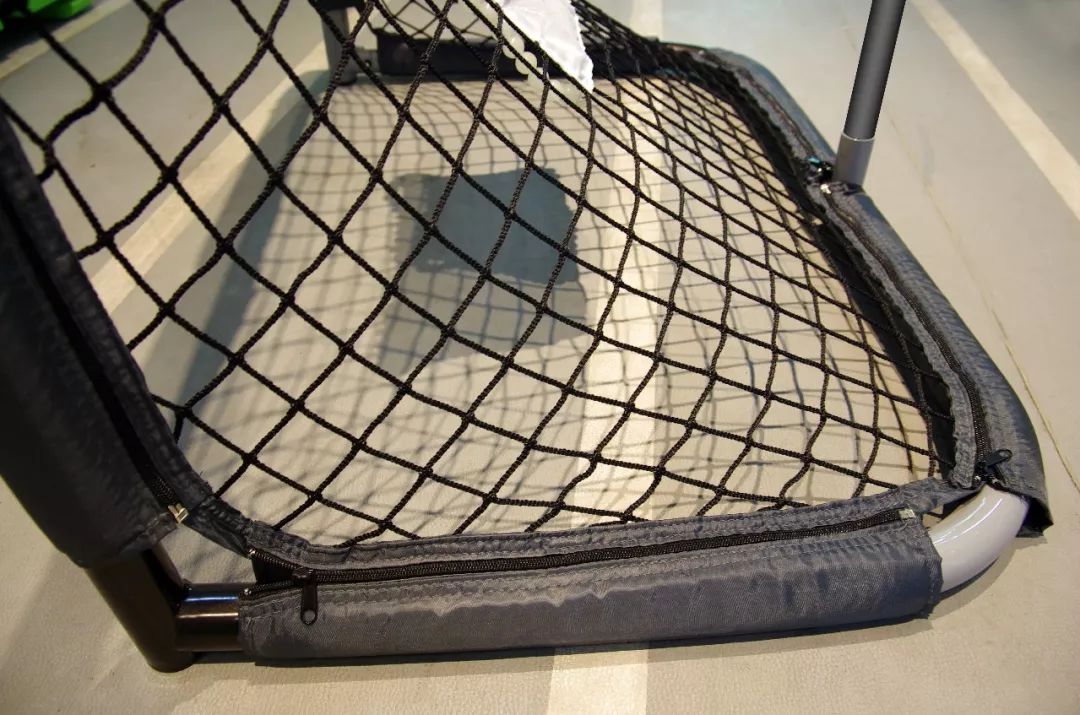 篮球和足球哪个动脑子,足球和篮球互相吐槽